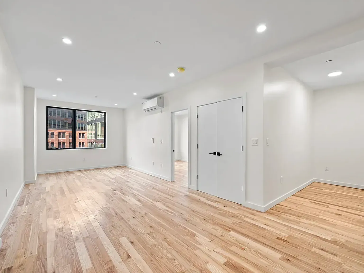 463 West 125th Street — Photo 3