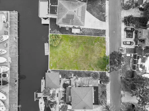 274 Lexington Dr, Daytona Beach, FL 32114