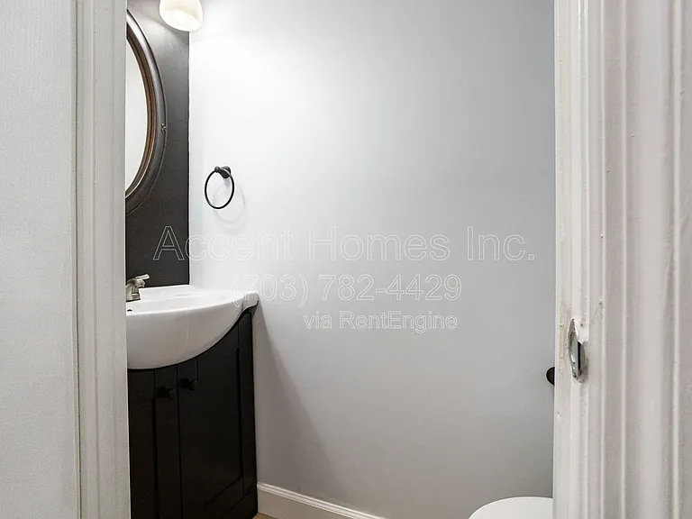 6107 Summer Park Ln — Photo 9