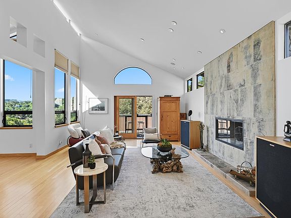 5th image of 103 Holstein Road