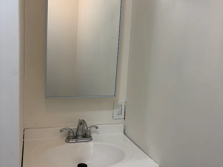 301 E Calvert St — Photo 8