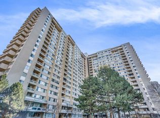 3590 Kaneff Cres #1907, Mississauga, ON