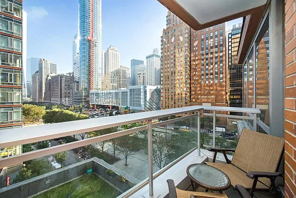 Sold by Keller Williams NYC | media 6