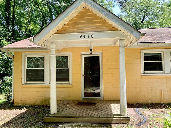 Covered Front Porch
