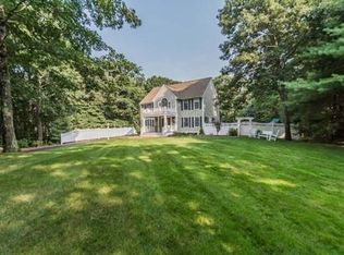 28 Jerad Pl, North Andover, MA 01845