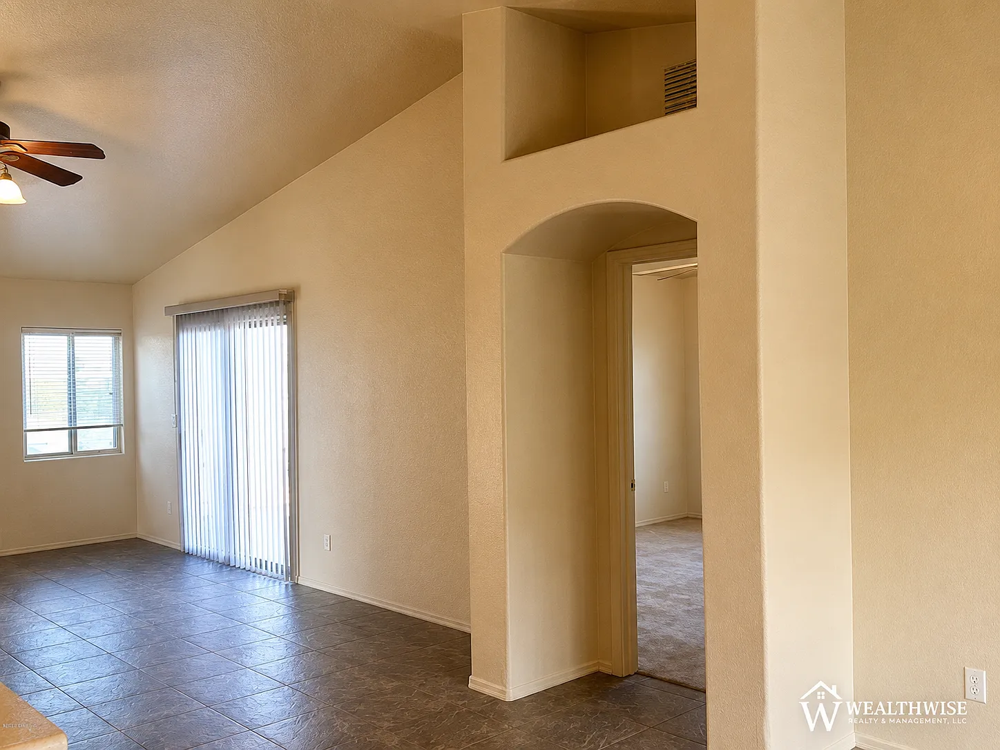 3 bed, 2.0 bath, 1538 sqft, $1,850 — Photo 4