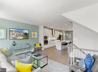 23328 Sugar Pine Ln, California, MD
