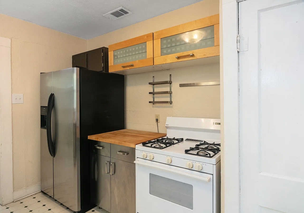 5602 Junius St — Photo 4