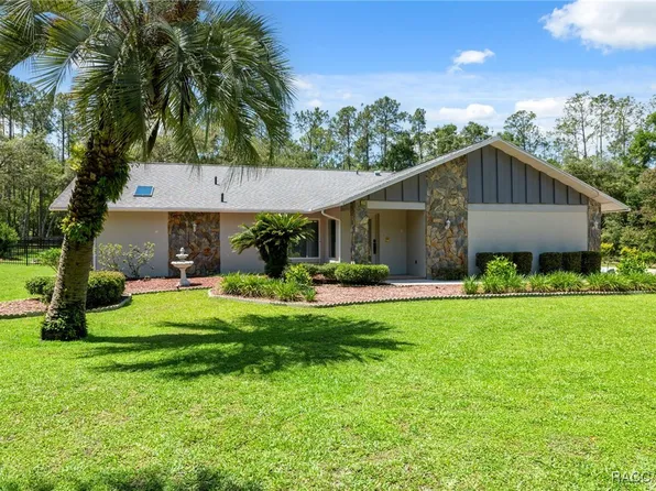 1212 W Redding St, Hernando, FL 34442