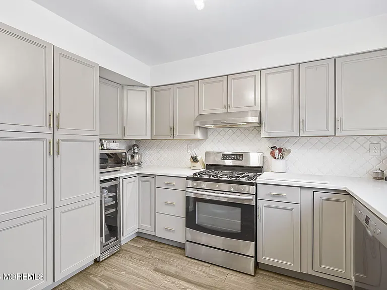 424 Tall Oak Ln — Photo 6