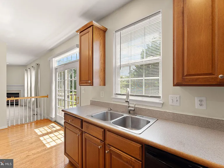 8309 Double Eagle St — Photo 25