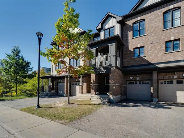 701 Homer Watson Blvd #25, Kitchener, ON N2C 0B5