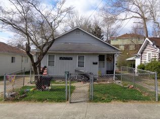 411 Rotary Rd, Huntington, WV 25705