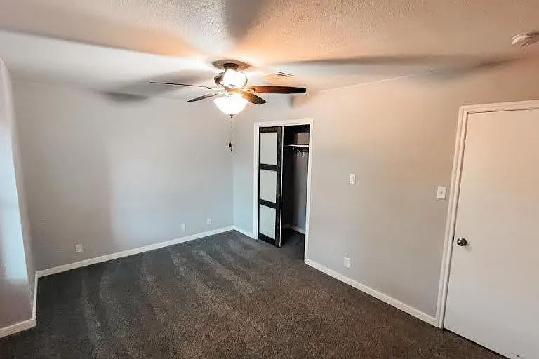 1st bedroom