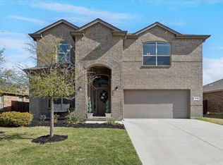 408 Frenchpark Dr, Haslet, TX 76052