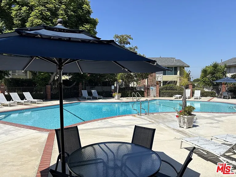 5215 Sepulveda Blvd #21B — Photo 16