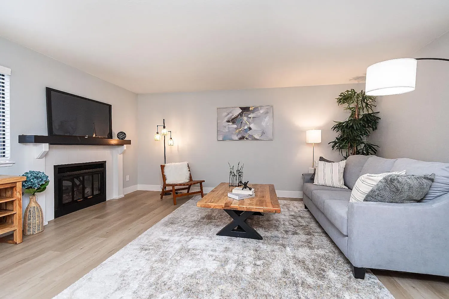 3 bed, 1465 sqft, $2,800 — Photo 4
