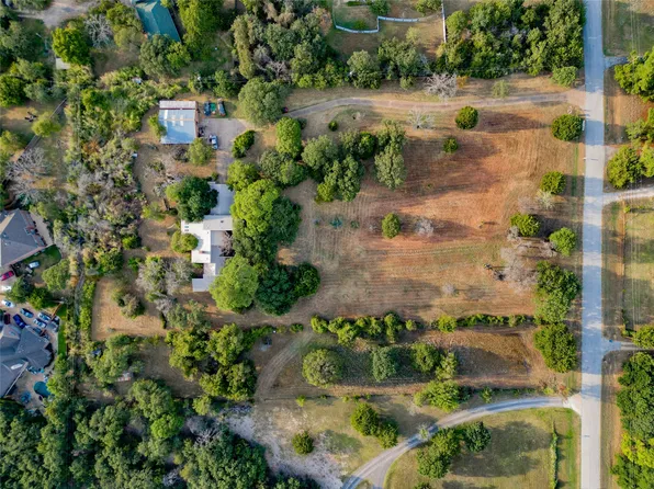 9105 Indian Knoll Trl, Keller, TX 76248