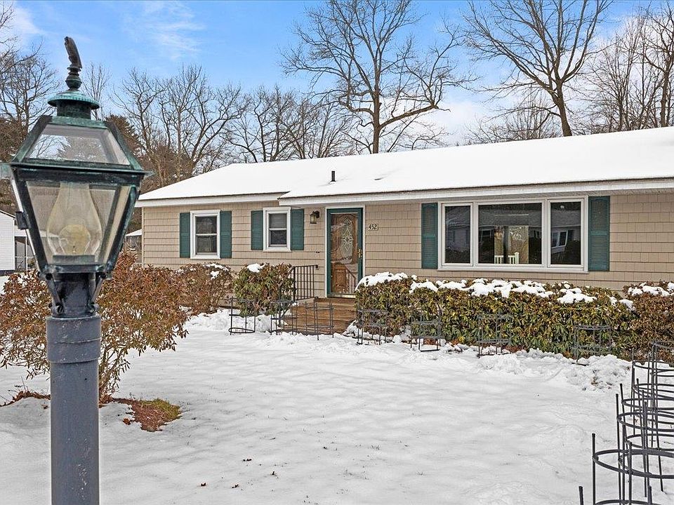1st image of 452 Belair Drive