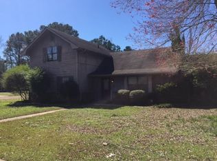 3211 5th St N, Columbus, MS 39705