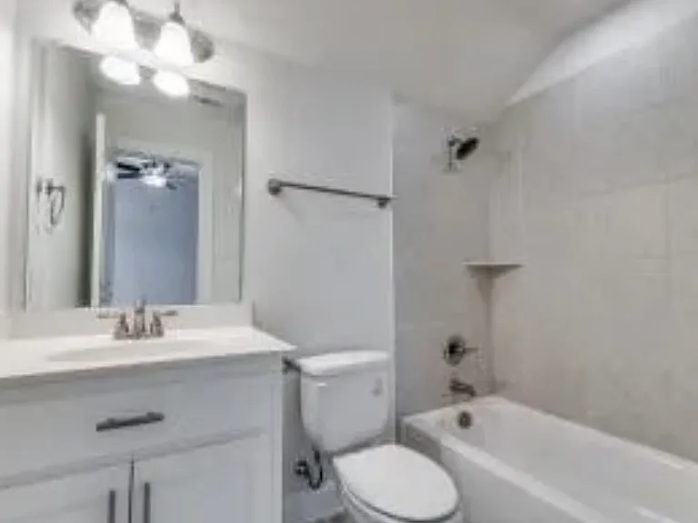 full bath 2nd floor