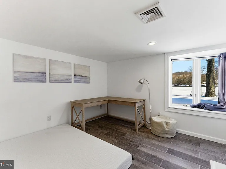 191 Lakeshore Dr — Photo 20