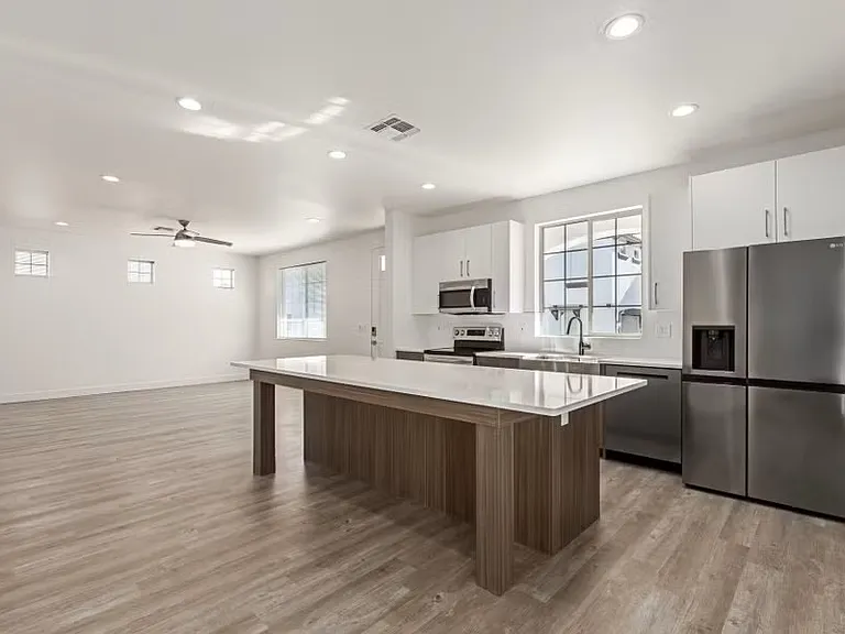 7621 E University Dr #108 — Photo 7