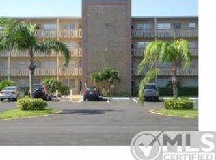 4064 Guildford Dr #D, Boca Raton, FL 33434