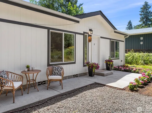 31571 Night Owl Avenue NE, Kingston, WA 98346