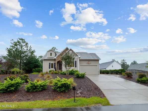 17 Barkley Lane, Pinehurst, NC 28374
