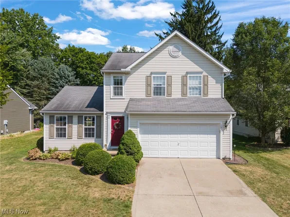 1921 Northgate Cir, Akron, OH 44320