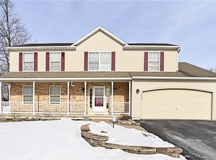 8483 Big Cone Path, Liverpool, NY 13090