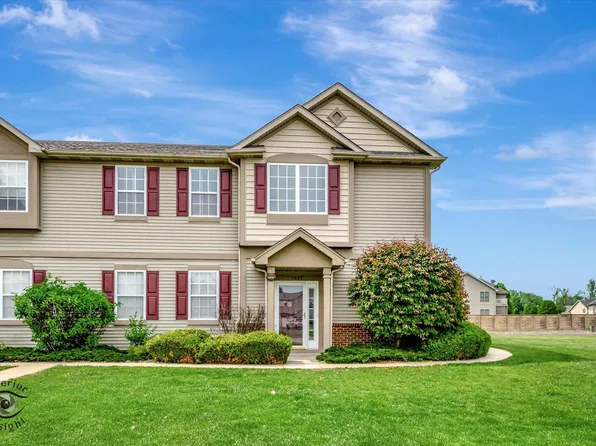 1059 Poppyfield Pl, Schererville, IN 46375