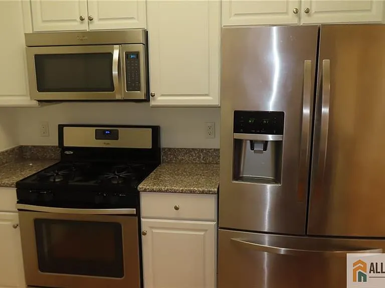 544 E Celebration Way #544 — Photo 2