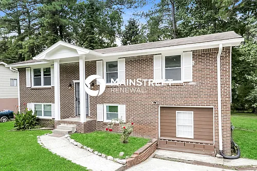 6665 Connell Rd Photo 1