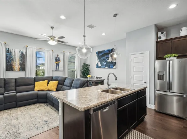 1946 Bel Air Dr, Arlington, TX 76010