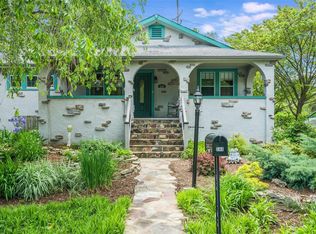 244 E Jackson Rd, Saint Louis, MO 63119