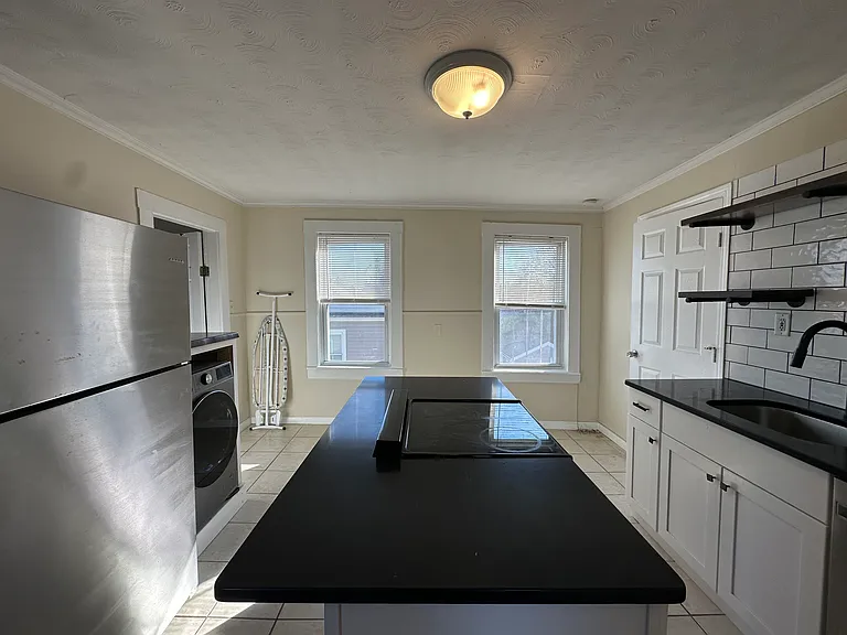 148 Bradford St #6 — Photo 7