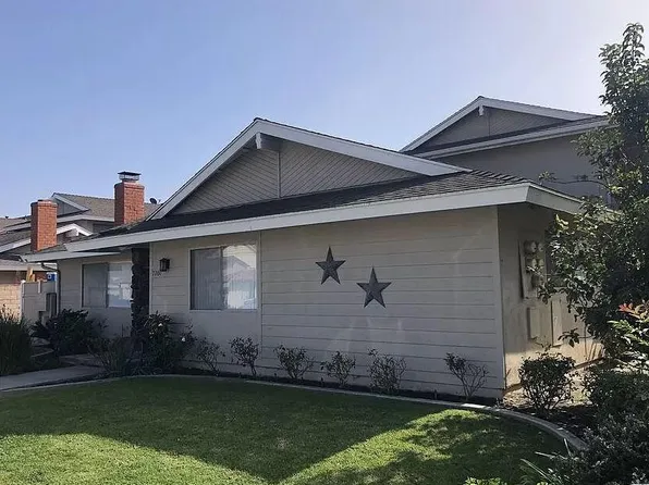 7260 Corsican Dr #D, Huntington Beach, CA 92647