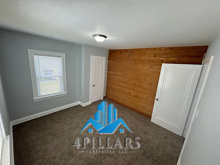 5091 Central Ave — Photo 11