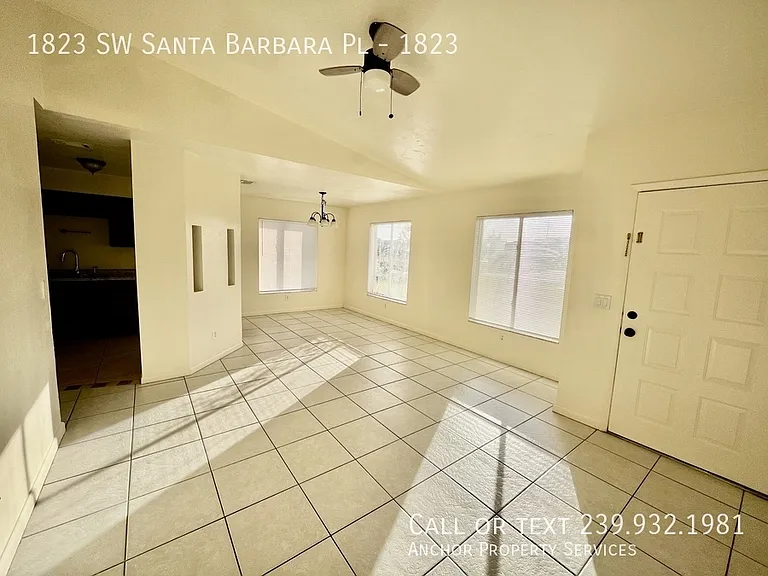 1823 SW Santa Barbara Pl #1823 — Photo 4