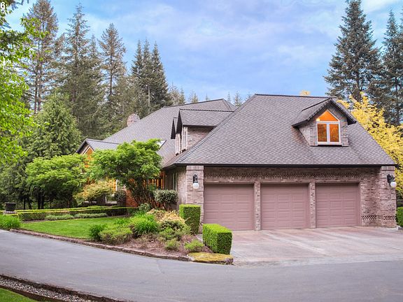 2nd image of 34717 NE Shamrock Slope Dr