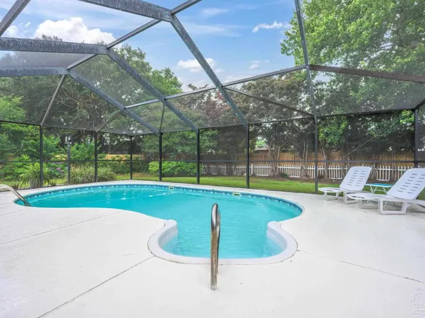 6041 W Cambridge Way, Milton, FL 32571