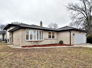 1308 W Amelia Ln, Addison, IL 60101