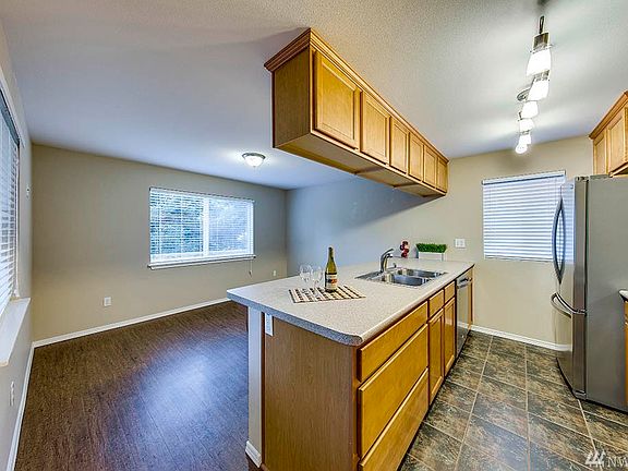 5th image of 1324 NW Slate Ln