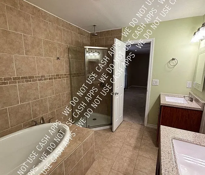 225 Ridgewood St — Photo 12