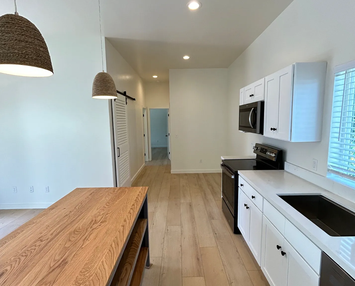 1109-1119 San Pascual Street — Photo 2