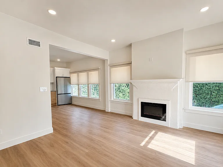 606 N Normandie Ave #606 — Photo 6
