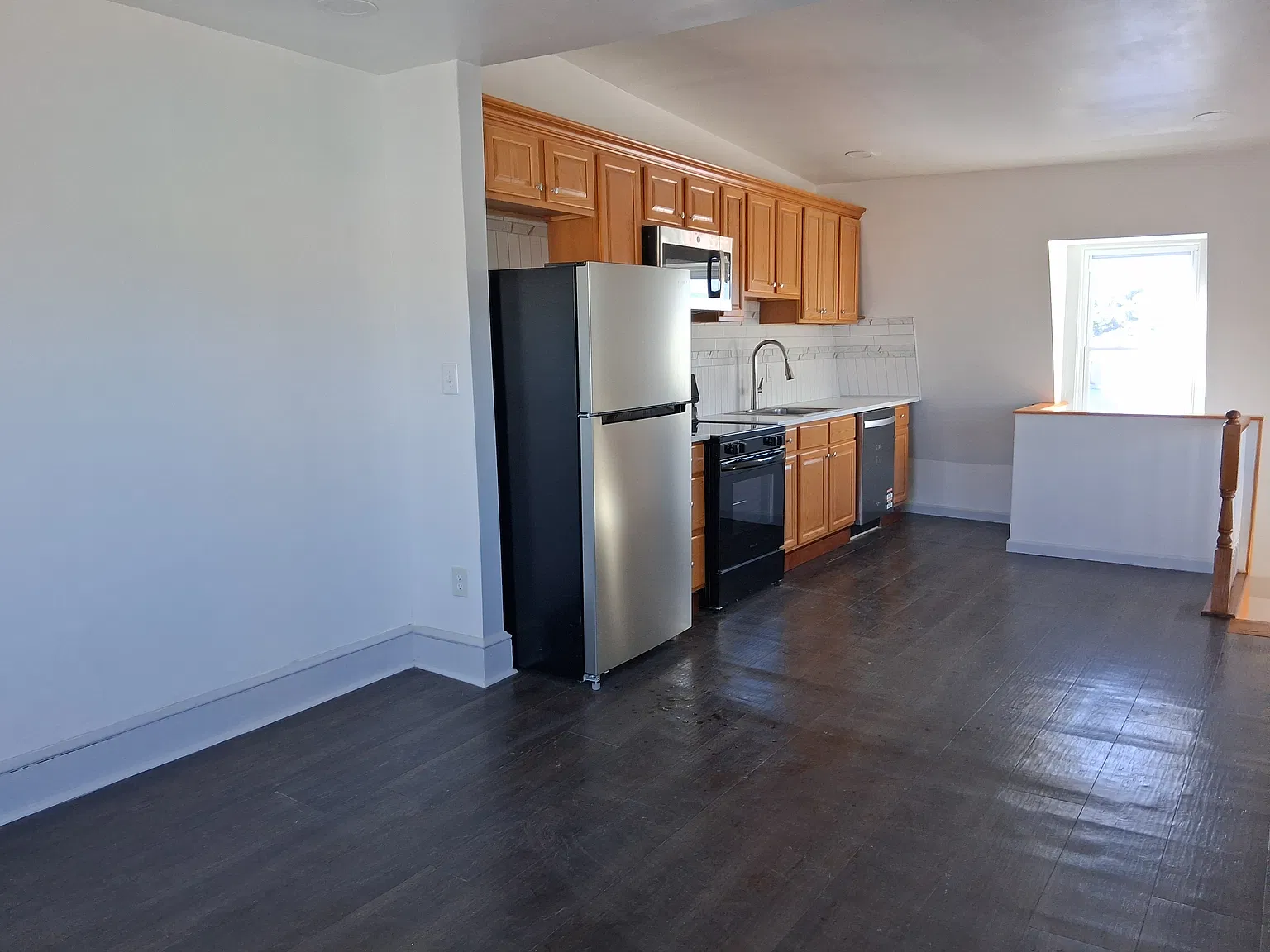1568 North 10th Street Reading, PA 19604 - 3 — Photo 2