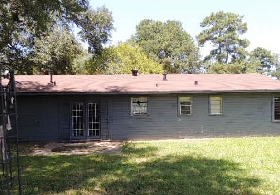 2nd image of 3049 Ivy Ln